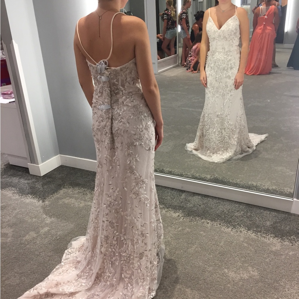 Melissa sweet wedding dress, bridal size 8